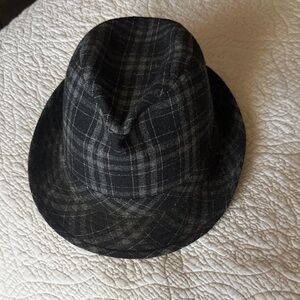 Weatherproof Black Plaid Hat